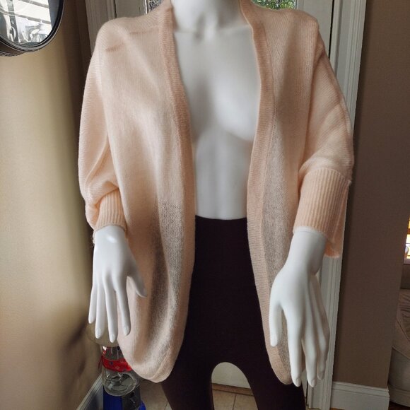 NWOT Venus shrug sweater - Picture 1 of 5